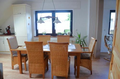 設施, Landhaus Grimburg - Ferienwohnung Obergeschoss in 濱湖克爾