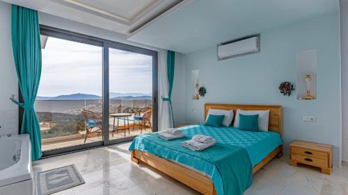 Three-Bedroom Villa image 5