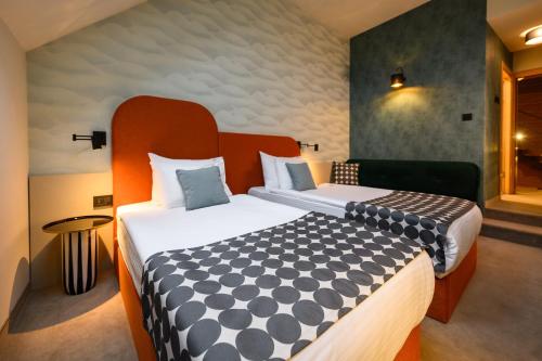 ArtLoft Garni Hotel - image 8