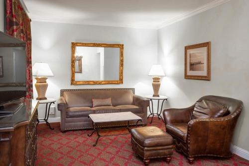 643551661 Casa Monica Resort & Spa, Autograph Collection