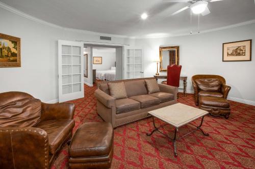 643551701 Casa Monica Resort & Spa, Autograph Collection
