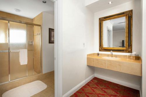 643551756 Casa Monica Resort & Spa, Autograph Collection
