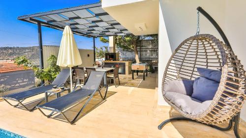 Three-Bedroom Villa image 8