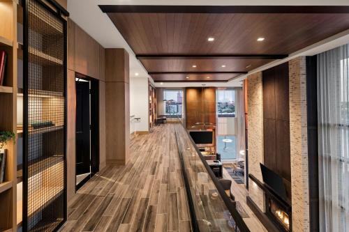 The Trade, Autograph Collection The Trade, Autograph Collection