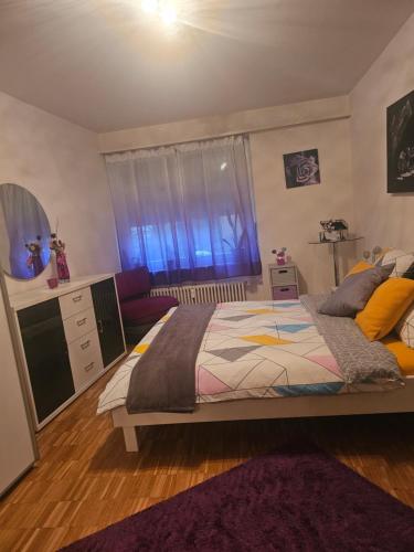 3 und halb zimmer Wohnung Birsfelden in بيرسفيلدين