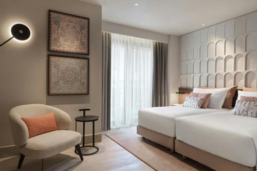 2 twin beds