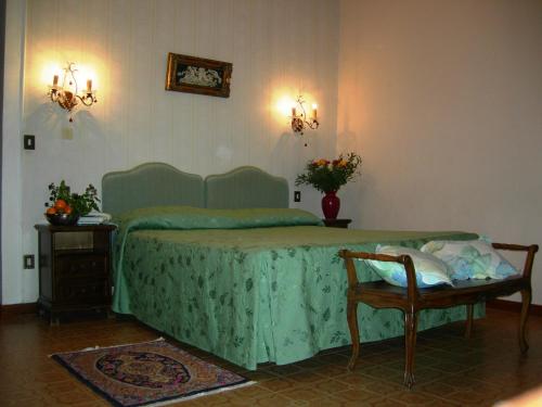 1 twin bed