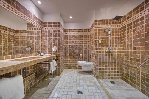 Hôtel de Bourgtheroulde Autograph Collection - image 4