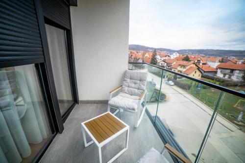 Balkong/terasse, Brilijant Lux Apartman in Arandjelovac