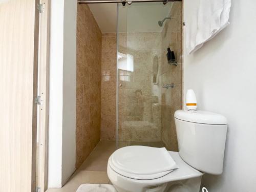 One-Bedroom Apartment image 3