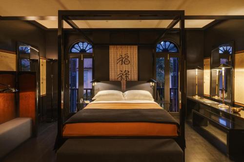 room detail thumbnail 0