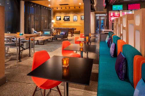 Aloft Hotel Rogers Bentonville - image 3