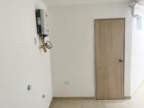 One-Bedroom Apartment image 7
