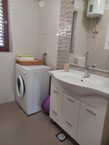 Apartment Perla - image 3