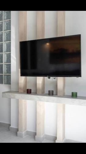 Center at Al Svolou str -50 sqm - 3 p - 2 balconies -2 Tvs - Optical fiber - Washine machine - Fully equipped kitchen - 8th floor, Soluň (fotografie 5)