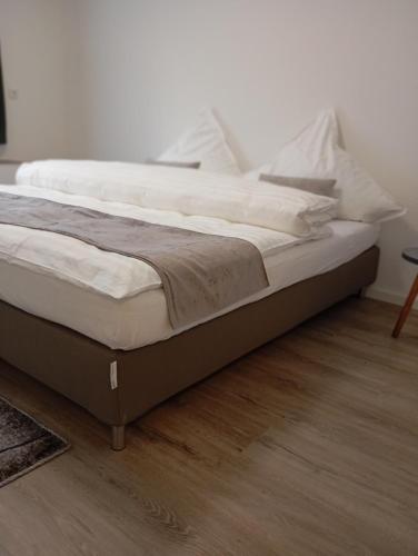 Appartment Messe, Cologne (photo 6)