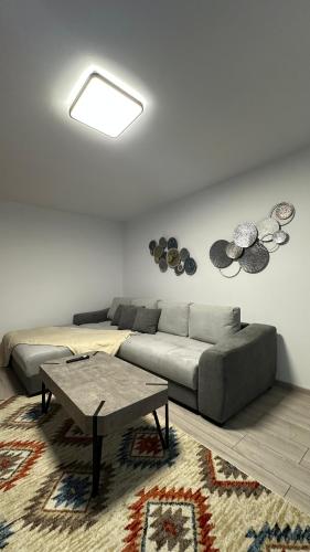 Apartamentul cu vibe de Blues - La un Do Distanta de festival