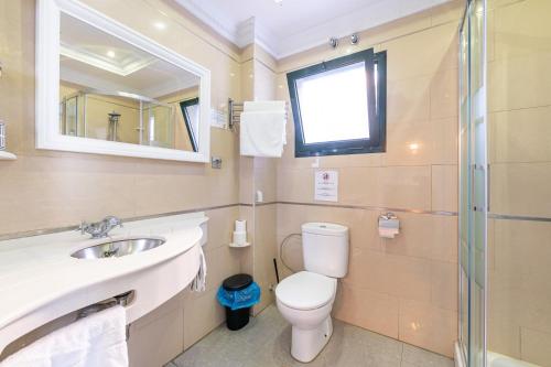 2 bedrooms, 4 beds