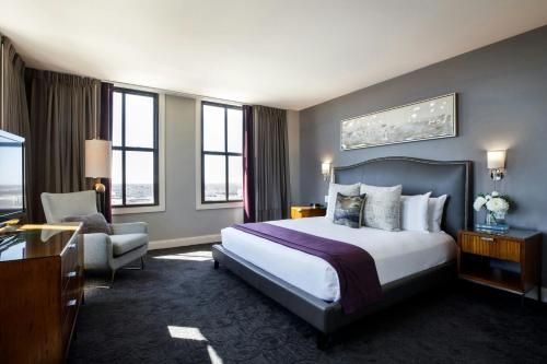 Ambassador Hotel Wichita, Autograph Collection