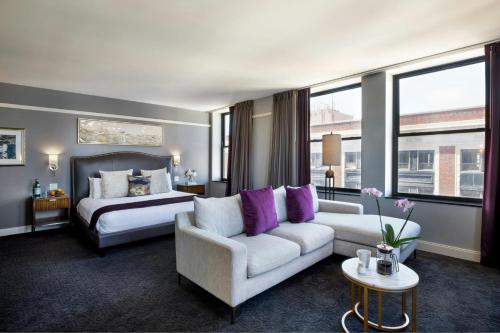 Ambassador Hotel Wichita, Autograph Collection