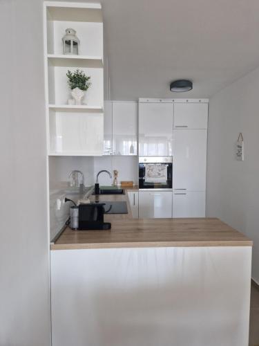 Apartman Malmar One Room Type - Two bedroom apartment with Balcony Apartman Malmar One Room Type - Two bedroom apartment with Balcony