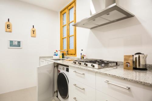 Two-Bedroom Superior Apartment image 10