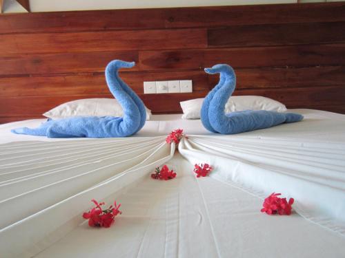 Deluxe Double Room with Balcony and Sea View image 4