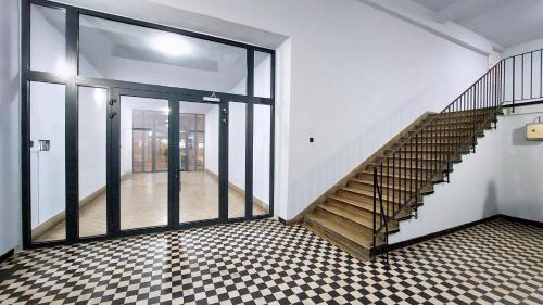 Central Station Lux Downtown Apartman - image 13