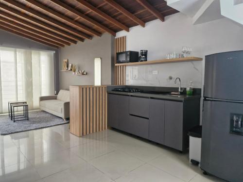 302 Apartamento Completo en Medellín