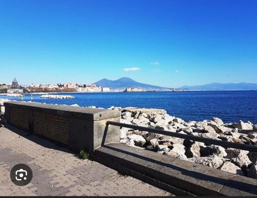 B&B Zia Giuseppina & Rosa alla Riviera di Chiaia 5