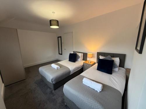 Cromwell-2 Bed Great for Contractors with Drive WiFi in Blaydon