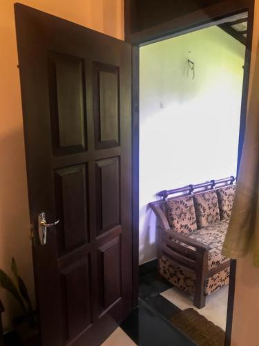 Double Room with Garden View image 8