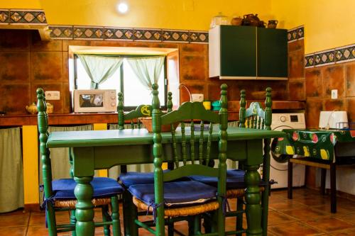 El Bachiller JABUGO Alojamiento Rural in Santa Analareala