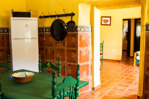 El Bachiller JABUGO Alojamiento Rural in Santa Analareala