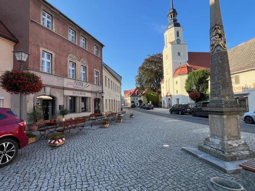 餐廳, Ferienwohnung - Im Zentrum von Elsterwerda in 埃爾斯特爾韋爾達