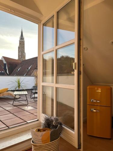 Über den Dächern der Landshuter Altstadt in Landshut, Deutschland