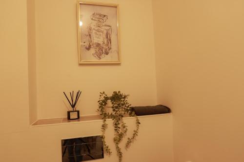 Lovely 3 bedroom house, Sleeps up to 5, 1 comfy double bed, 3 comfy single beds, Suitable for contractors and holiday makers, Quiet area, free wifi, Parking, Garden, Lovely 3 bedroom house, Sleeps up to 5, 1 comfy double bed, 3 comfy single beds, Suitable for contractors and holiday makers, Quiet area, free wifi, Parking, Garden,