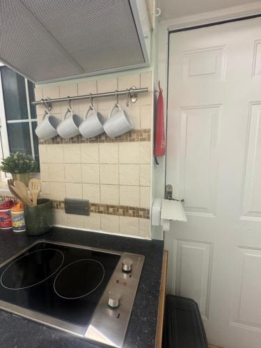 Bedsit Birmingham in Oldbury
