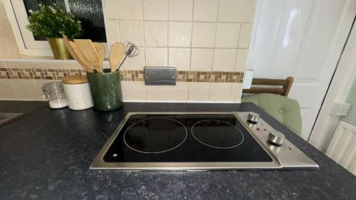 Bedsit Birmingham in Oldbury