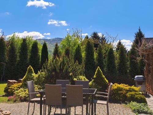 花園, Noclegi u Agnieszki in 亞諾托維克