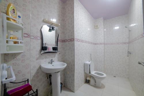 Family Apartment in Marrakech 3 Bedrooms & Balcony with View - image 10