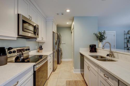 2365 Racquet Club 2 BR Condo Sea Pines - image 10