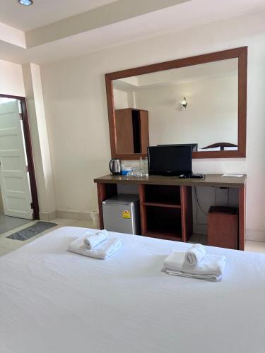 Phurafah Place Hotel โรงแรมภูระฟ้า เพลส in Nan