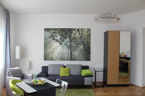 Bauhaus Studio with Parliament view, Budapešť (fotografie 3)