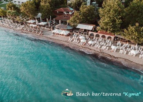 ΒΑΜΒΟΟ nest by the sea in Paralia Epanomis