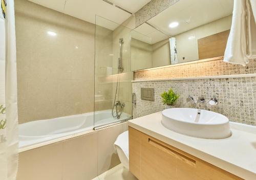 Golden Homes CLAREN TOWER Luxe living 1BR Plus Study Room Near Dubai mall Downtown Dubai, Dubai (Foto 9)