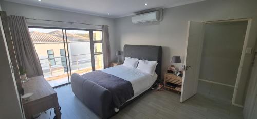 Heaven and Tranquility at River Glades in Lonehill, Sandton (fotografie 9)