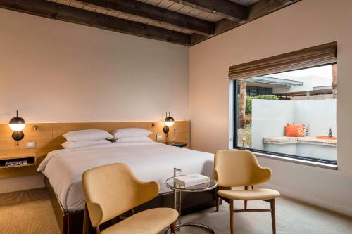 643763494 Andaz Scottsdale Resort & Bungalows