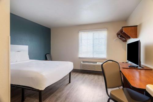 WoodSpring Suites Champaign near University in Champaign, USA