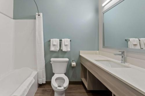 WoodSpring Suites Easton Nazareth in Easton, USA